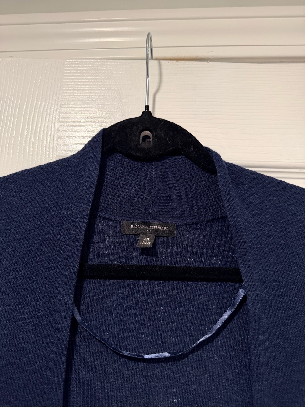 NWOT Banana Republic Size M Navy Blue Long Sleeve Ribbed Knit Cotton Cardigan - Picture 4 of 11